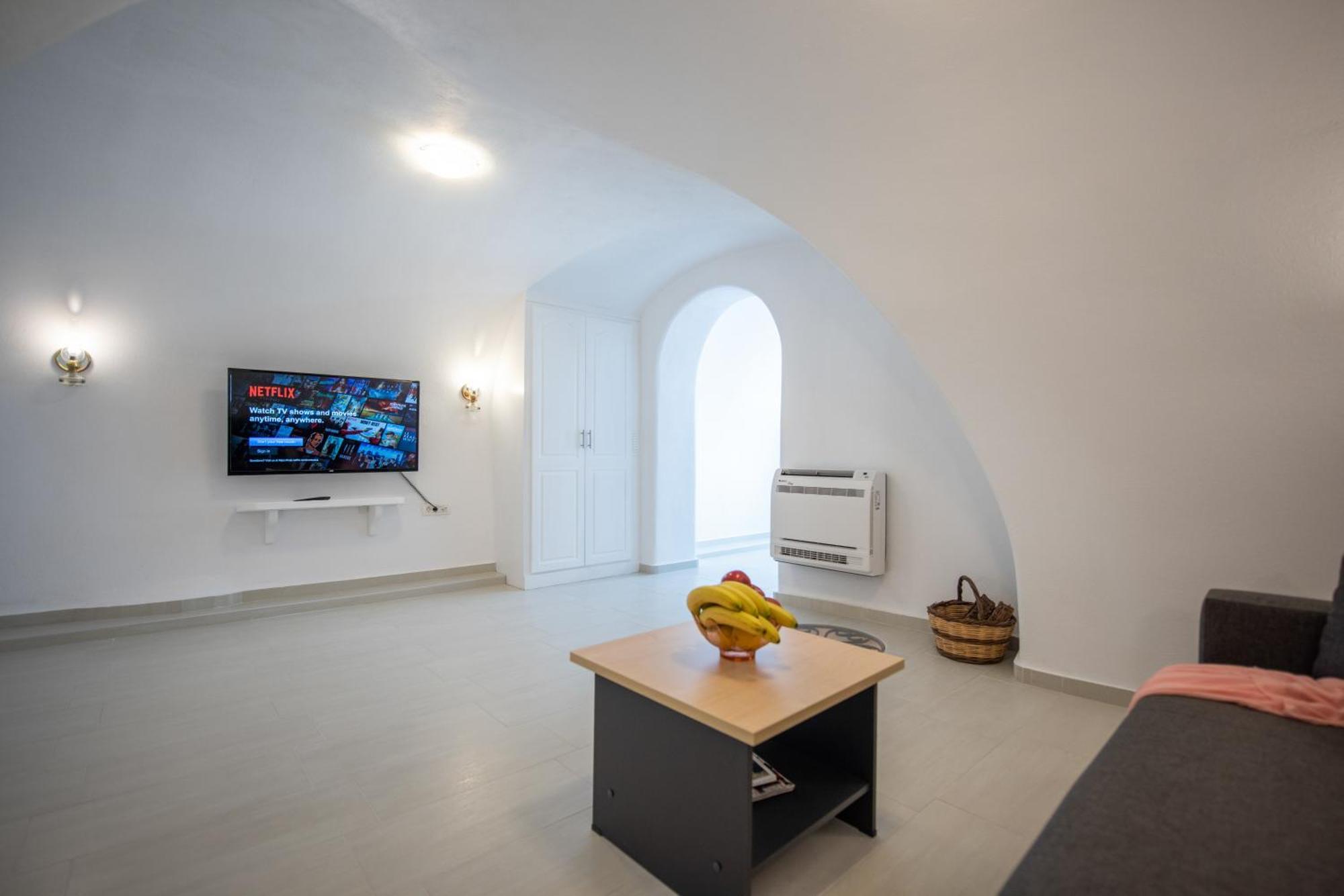 Argyro And Diogenis Apartment Emporio  Exterior photo