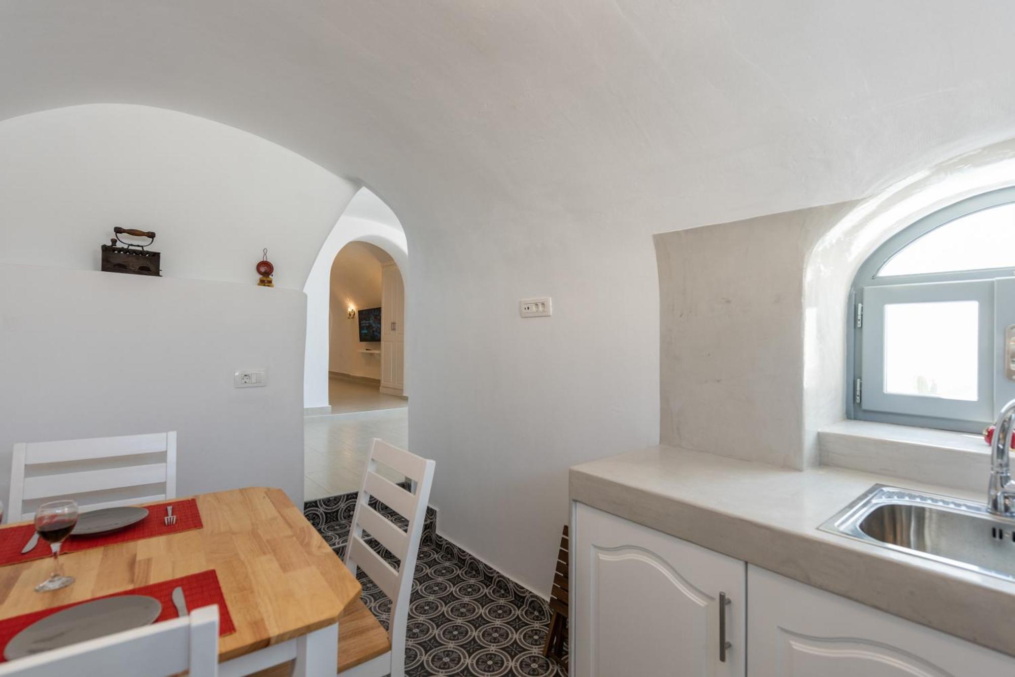 Argyro And Diogenis Apartment Emporio  Exterior photo